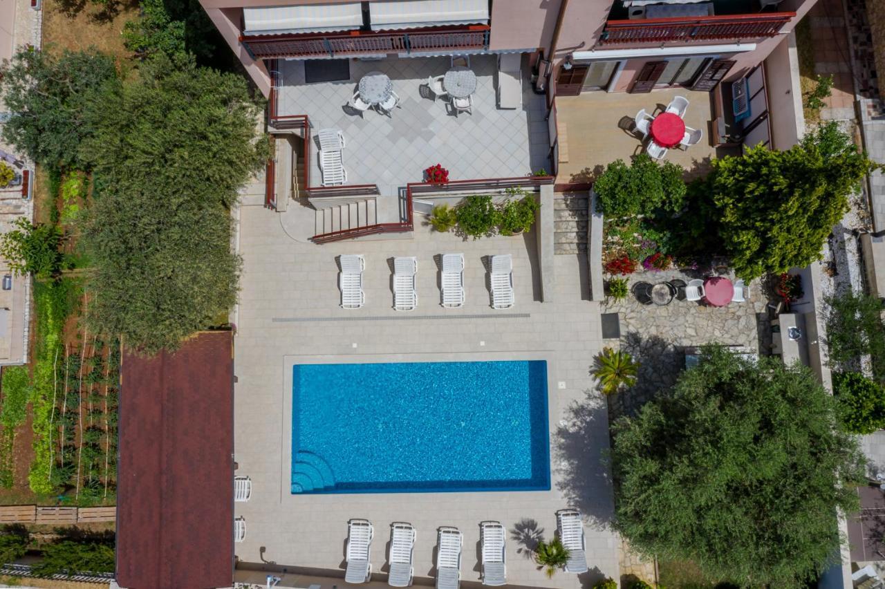 Berat Apartment فودنيان المظهر الخارجي الصورة